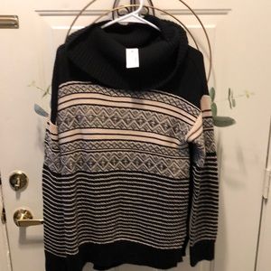 Women’s Maurices Sweater size medium